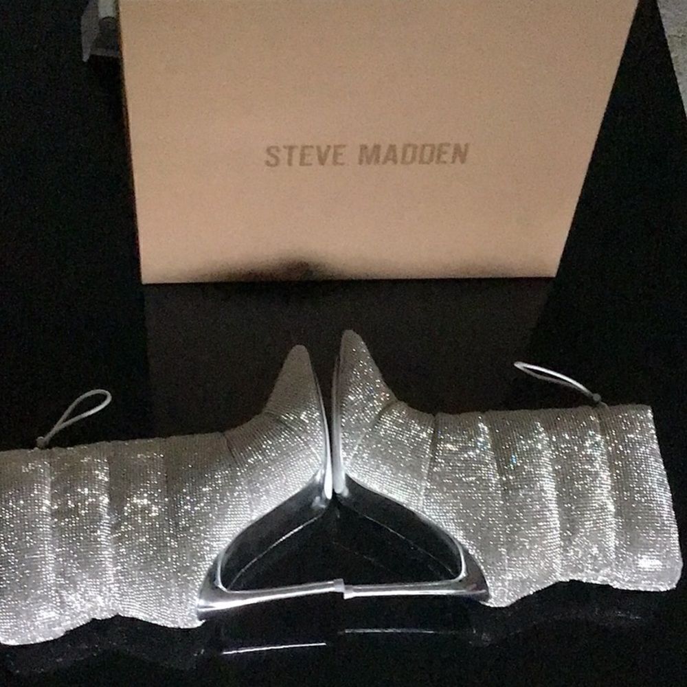 NWT Steve Madden Rhinestone crystal pointed toe 6‎ - Picture 7 of 9